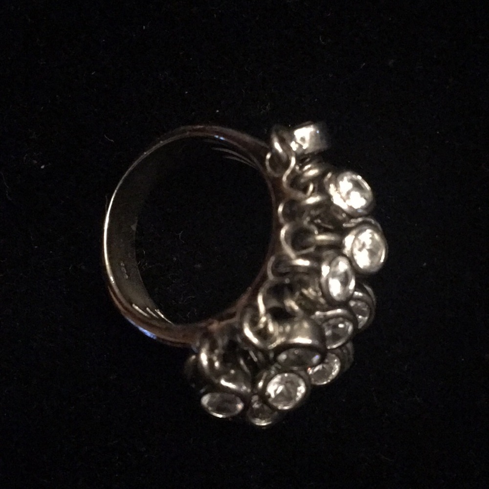 Jingle ring 🤪 - Picture 3 of 3